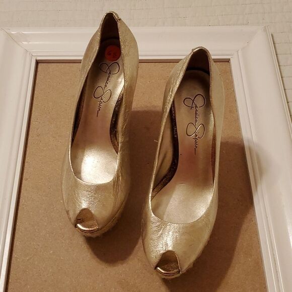 Jessica Simpson gold peep toe platform wedge shoes size 6.5 - Picture 2 of 11